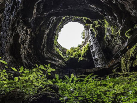 camping proche de grottes