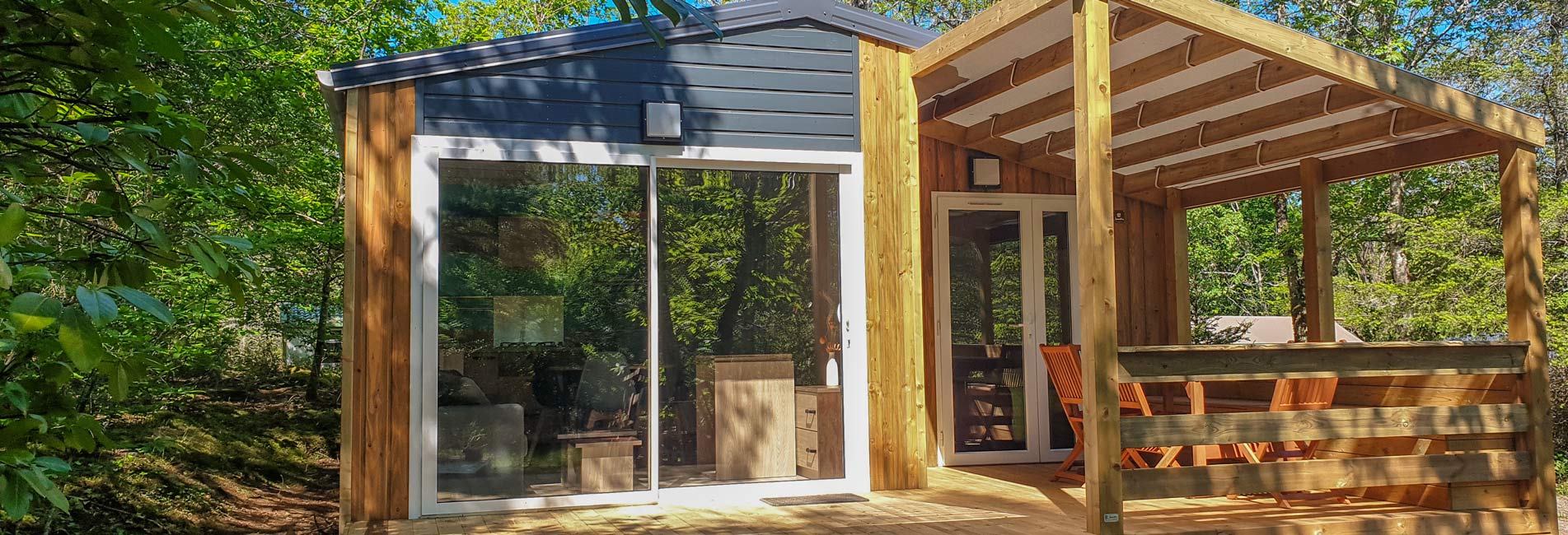chalet mimosa exterieur camping les pialades en dordogne