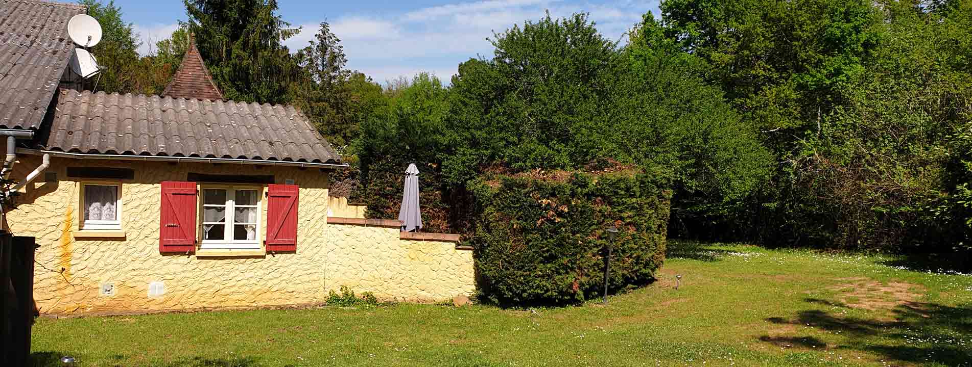 gite vue jardin camping les pialades