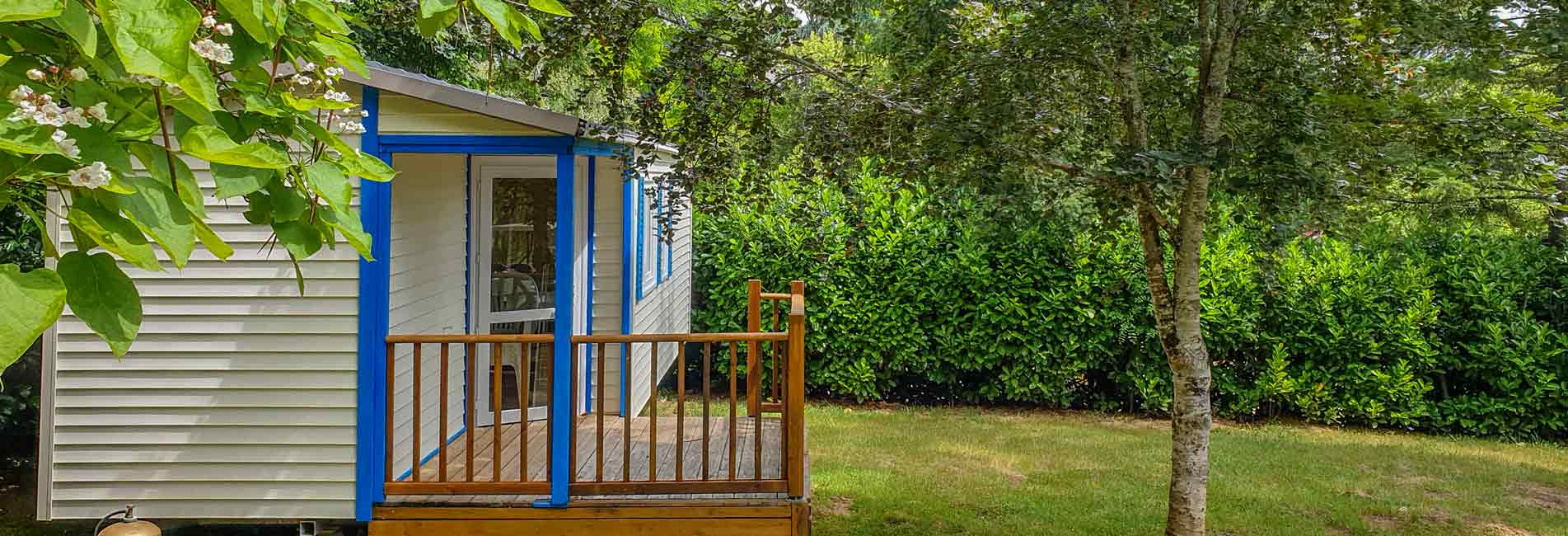 mobil-home 5 personnes et son jardin camping les pialades dordogne