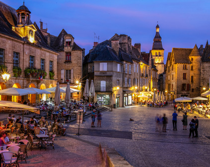 sarlat villages en perigord noir proche camping les pialades