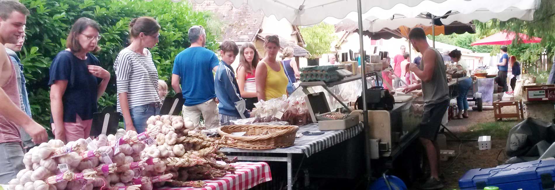 Marché de producteurs au camping Les Pialades