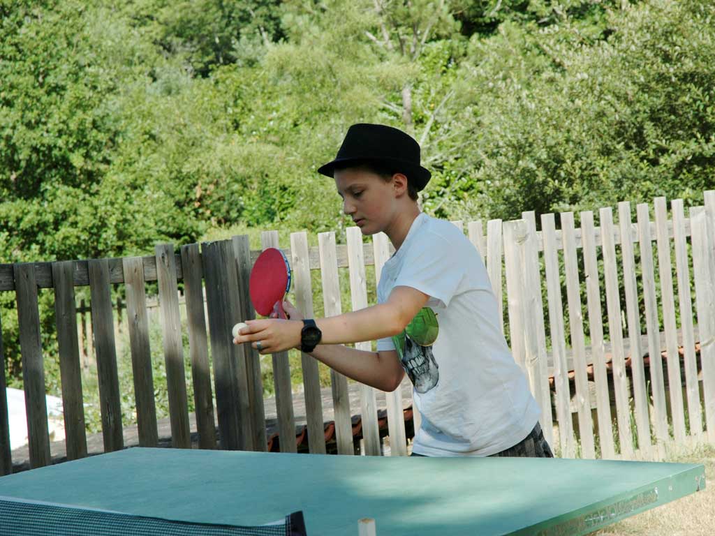 ping-pong au camping Les Pialades